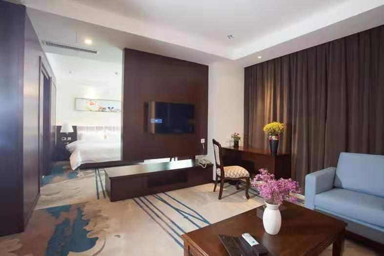 Metropolo Changsha Wuyi Square Exterior photo